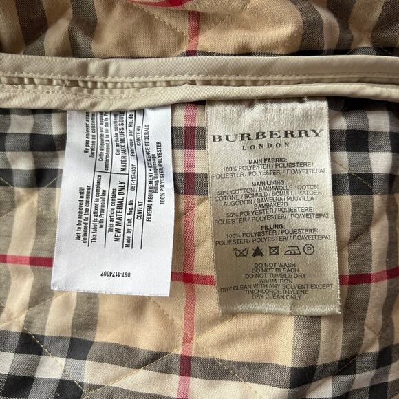 BURBERRY DIAMOND QUILTED JACKET TAN PLAID INTERIOR SIZE SMALL - Picture 7 of 10
